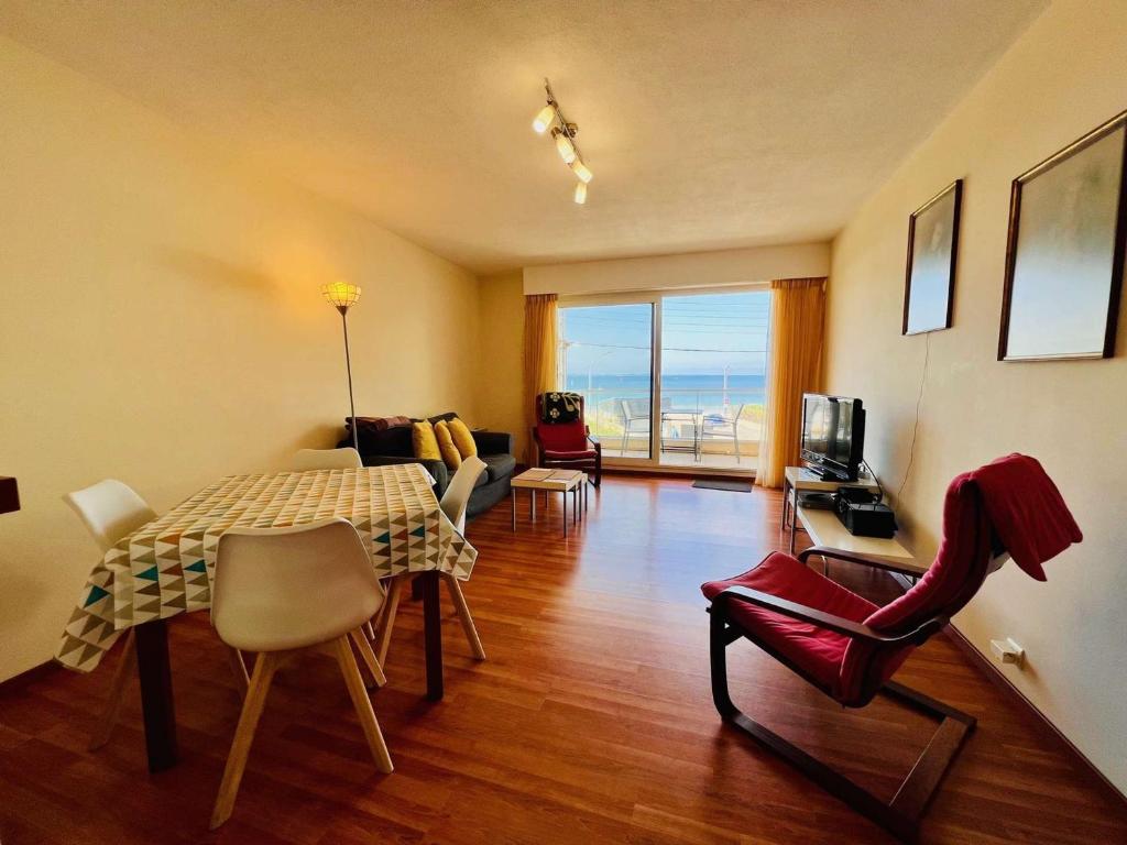 Quiberon - appartement 3 pièces - 56m² - proche centre - garage - loggia - sans animaux - FR-1-478-99 - 2