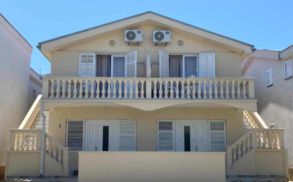 Vila Mina Ulcinj Apartment 1 - 1