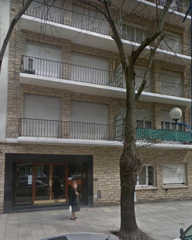 Depto 3 amb al Frente Zona Centro Apto 6 Personas - 2