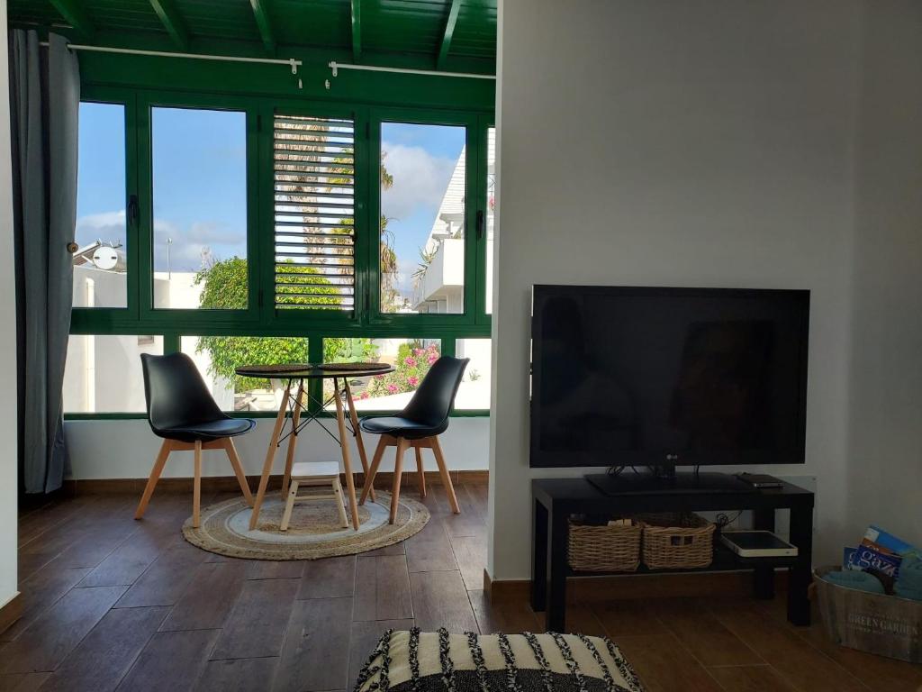 Hestia Studio Apartment - 5