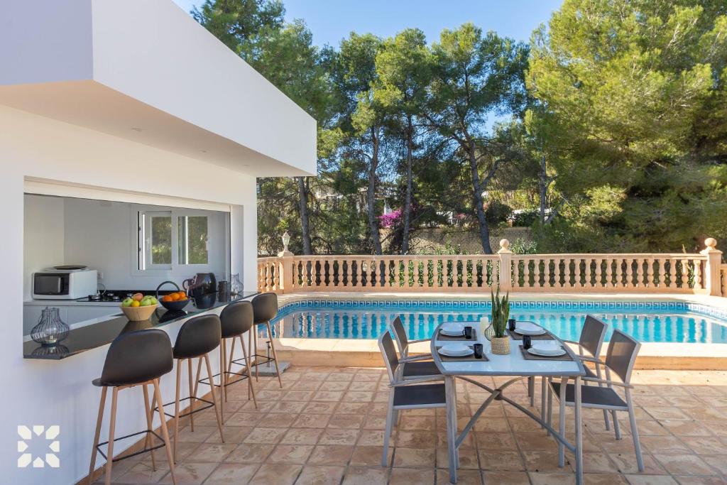Villa La Morena by Abahana Villas - 1