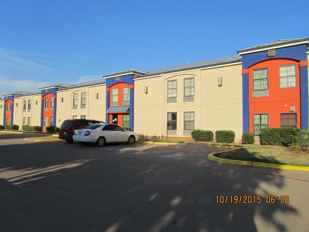 Executive Inn And Suites Wichita Falls Photo 29