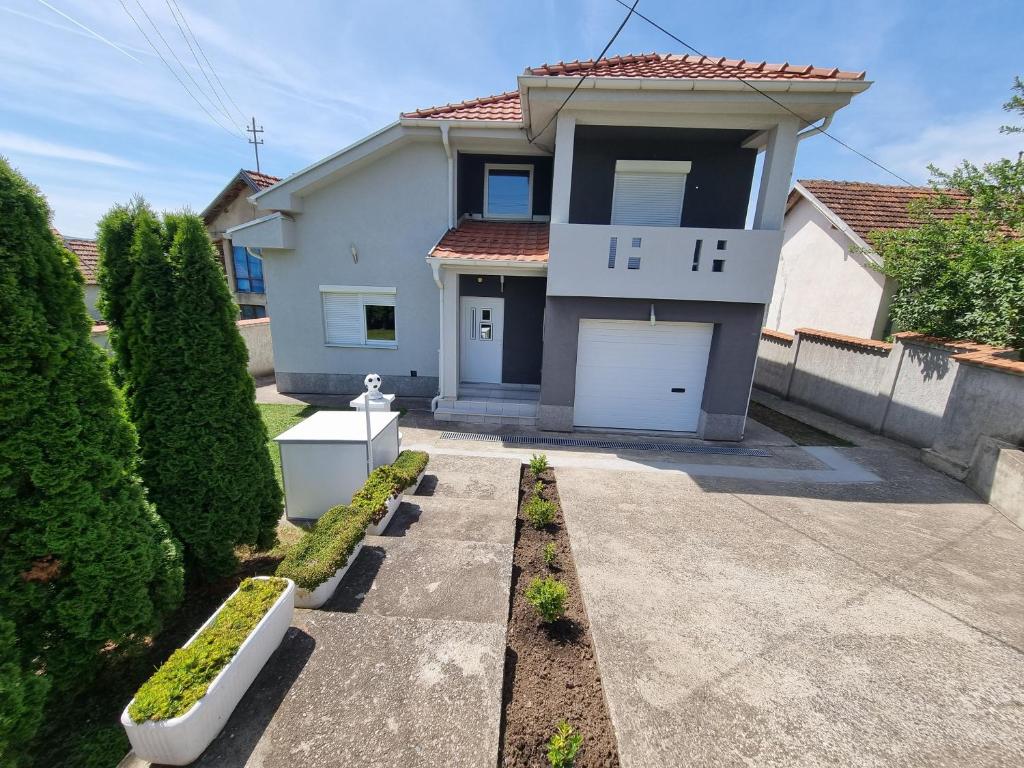 Vila MINJA - 2