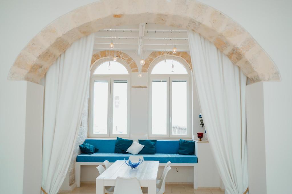 Le Arcate sul Mare, Bisceglie