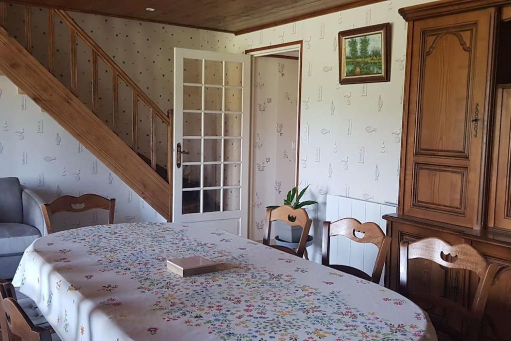 Le Mimosa, maison de vacances의 프라이빗 정원 외관