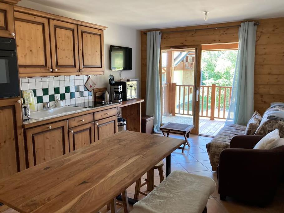 Cohennoz Le Cernix - Appartement montagne avec piscine proche pistes, Cohennoz