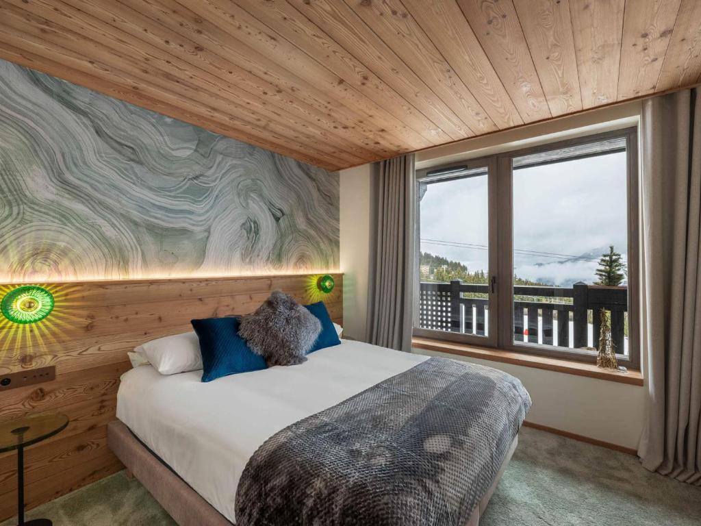 Appartement Neuf à Courchevel 1850 avec Accès Direct aux Pistes - FR-1-564-110 - 4