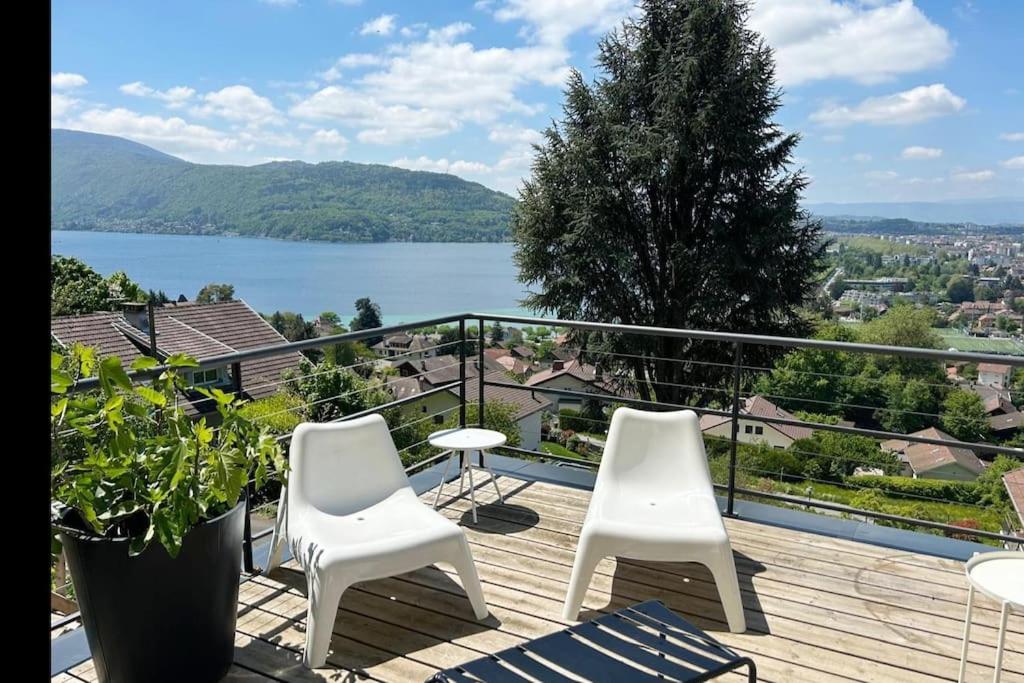Grand appartement T4, vue unique lac, terrasse et spa, Annecy-le-Vieux