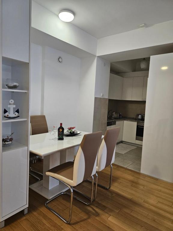Apartment S&M - 3