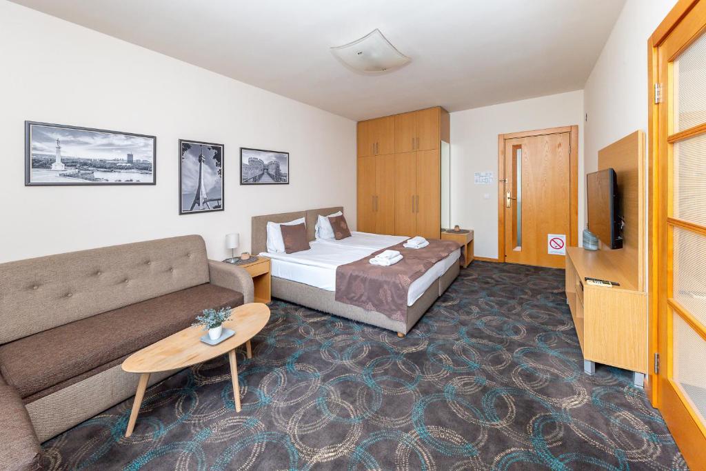 Top Central Apartments - 1