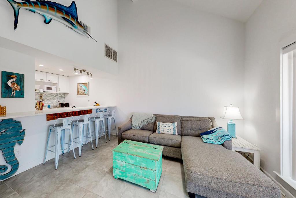 Sand Dollar E200, Pensacola Beach