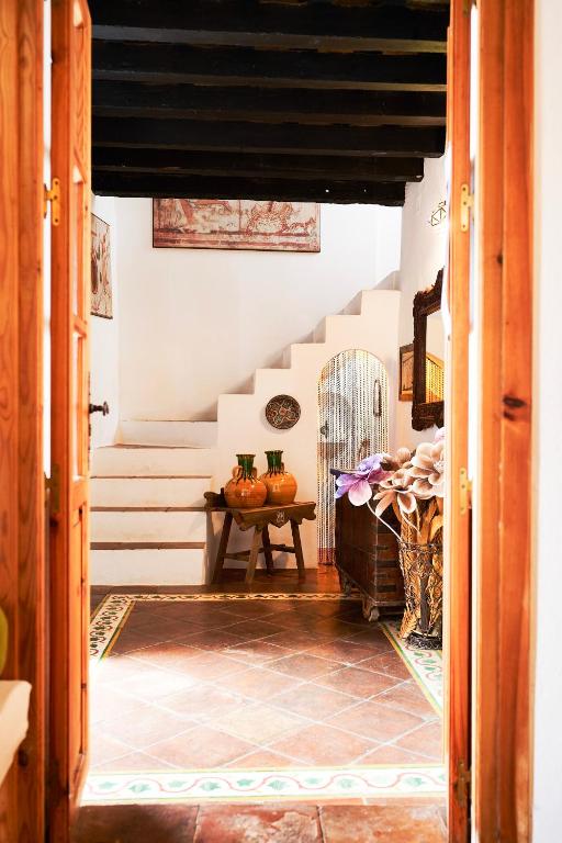 La Aldaba Vejer Traditional Patio House - 3