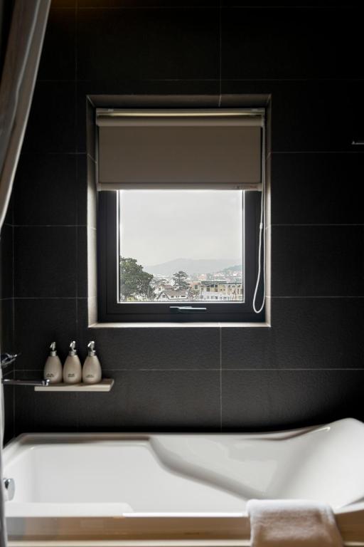 HLS Dalat Lodge