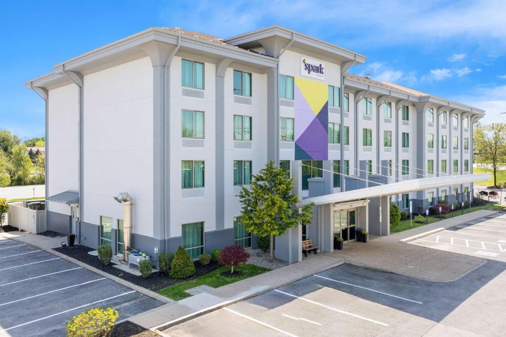 Spark By Hilton Exton, Exton