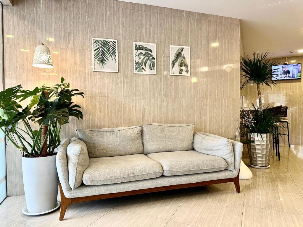 Lobby, Lion Peak Hotel Bugis in Singapore