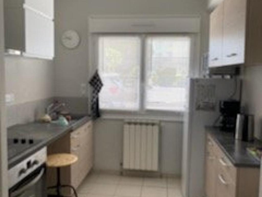 Appartement pieds dans l'eau à Royan avec jardin et équipements complets - FR-1-494-130 - 3
