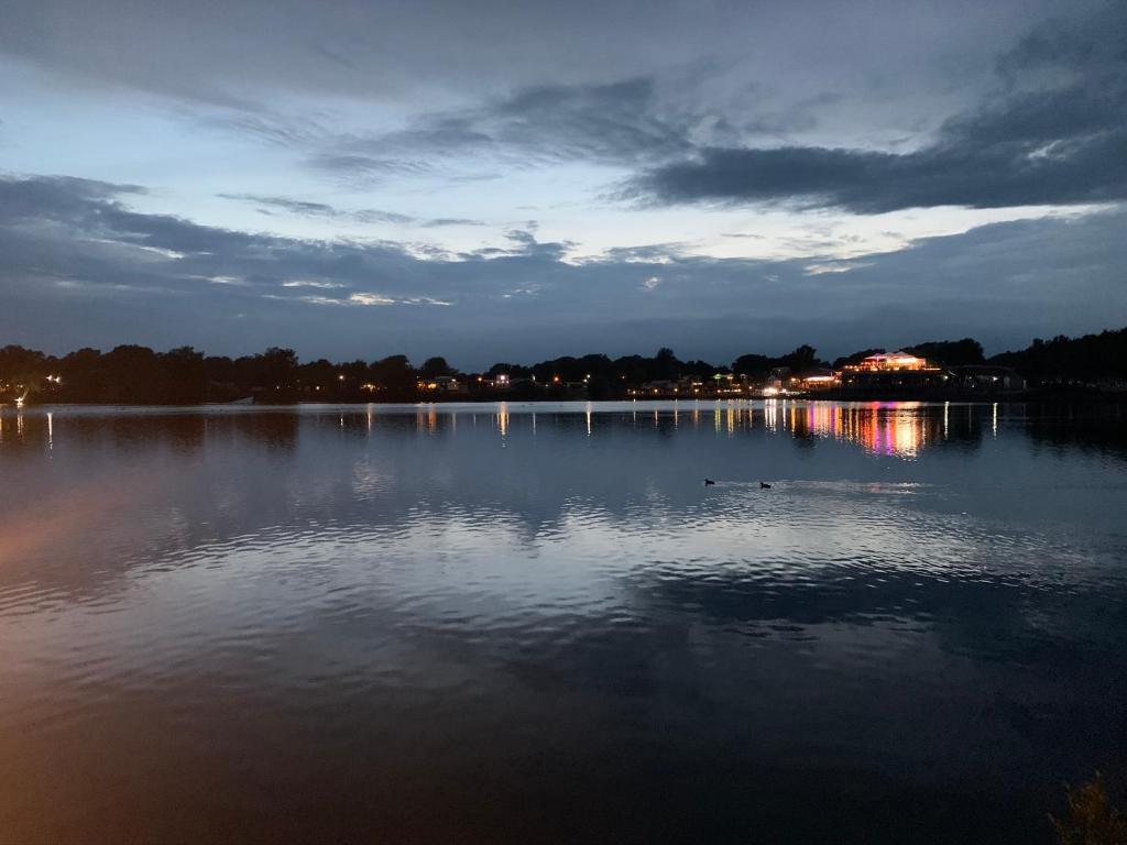 Fable Lodge, Tattershall photo 8