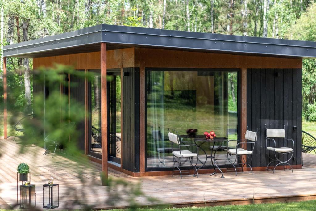 Jaunjespari 1, Batciems