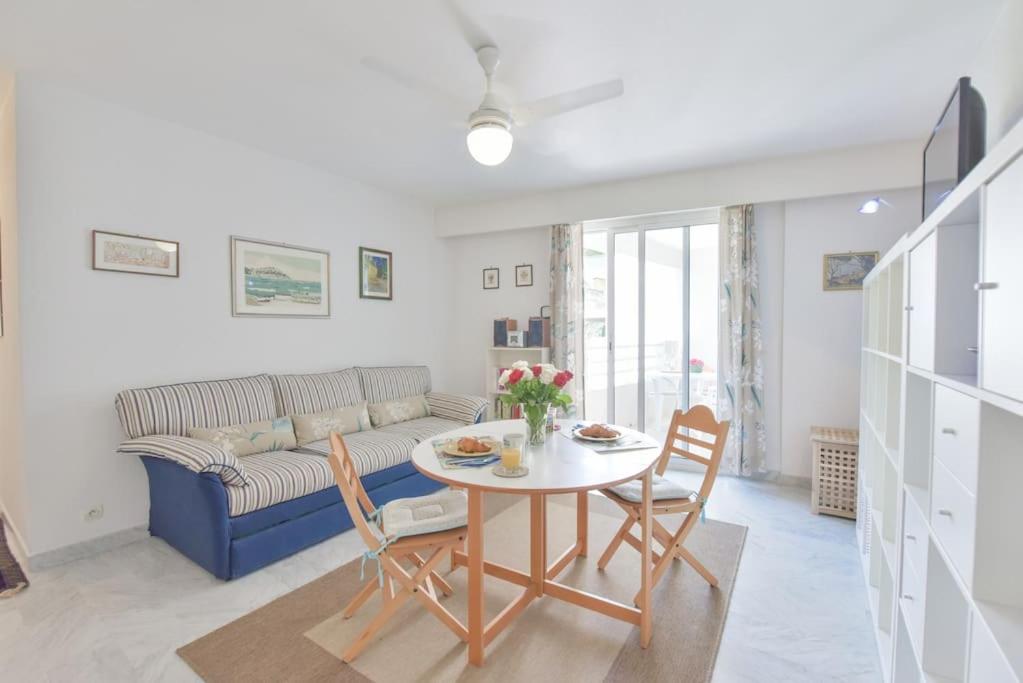 PALM ROYAL - Apt for 4 with balcony - 5 minutes from the beach - 5