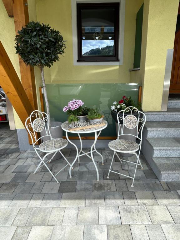 Haus Laubreuter - 3