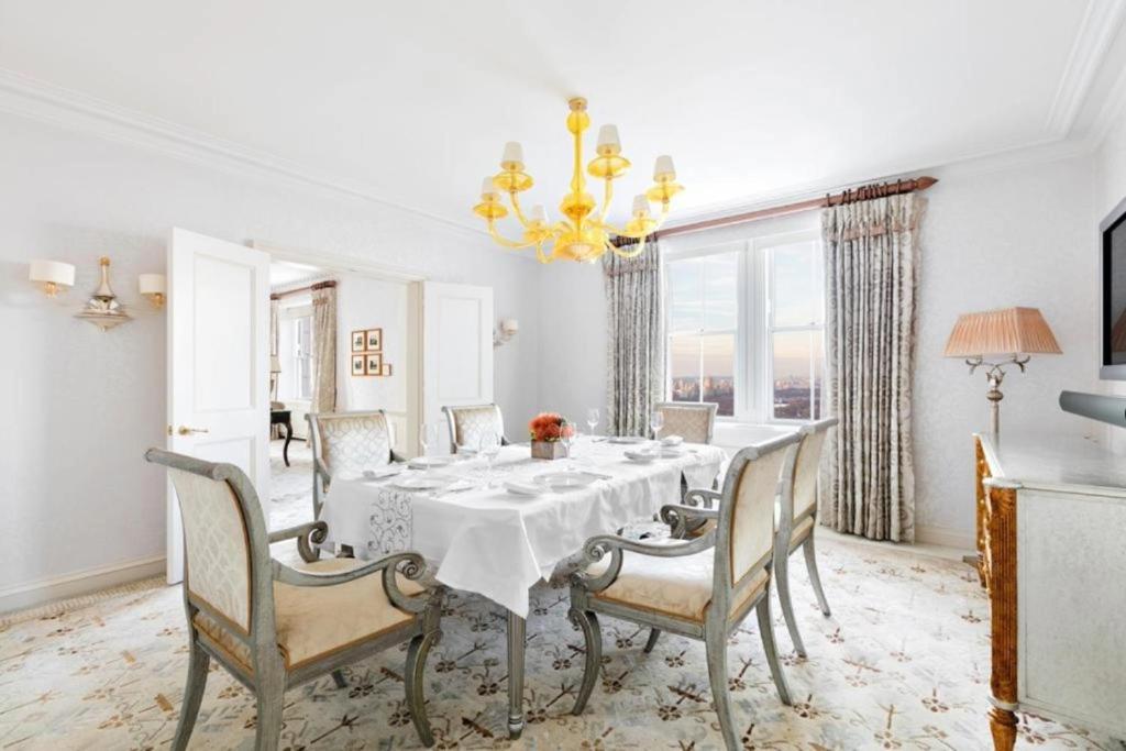 Facilities, The Pierre, A Taj Hotel, New York in New York (NY)