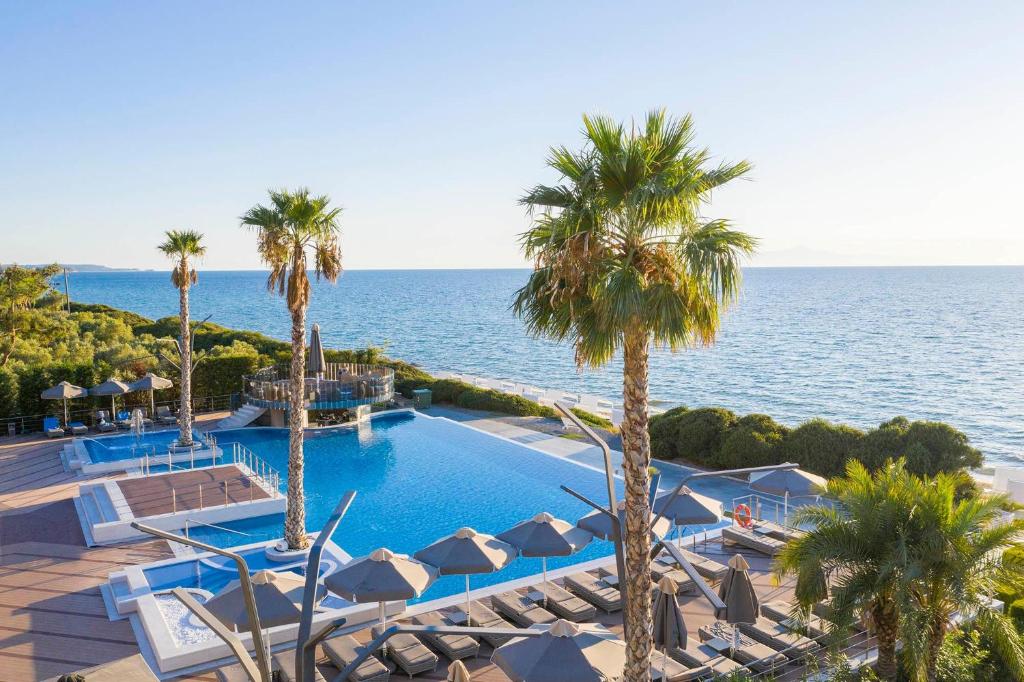 Swimming pool, Pomegranate Wellness Spa Hotel in Chalkidiki