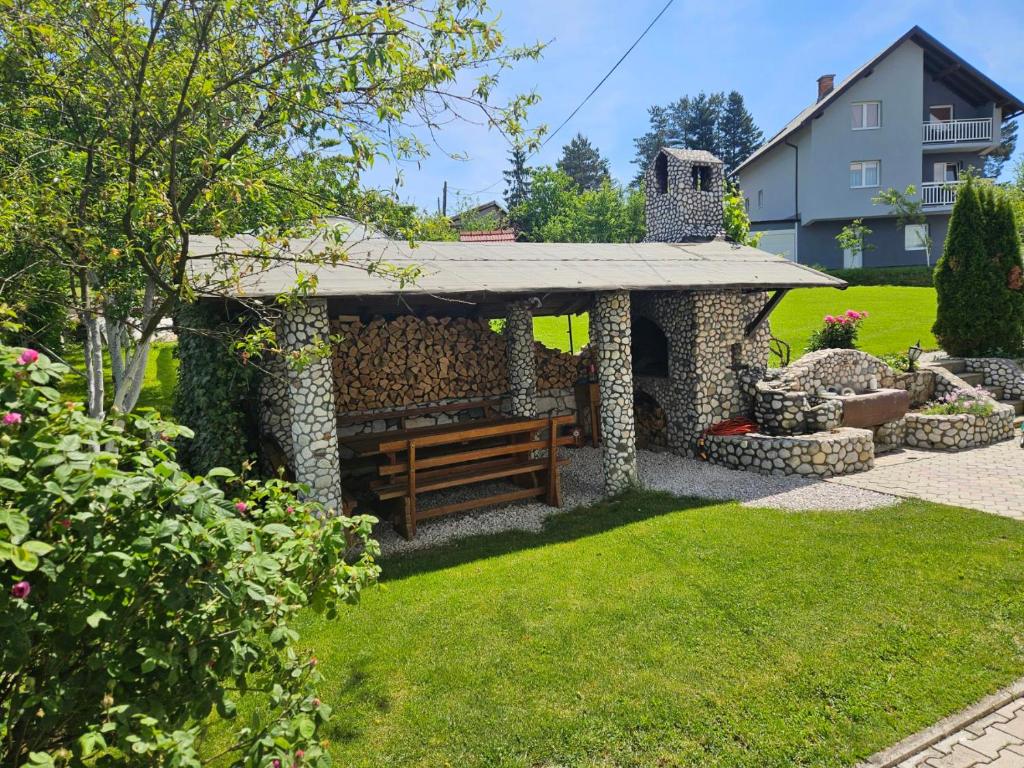 Apartman Rakovica - 1