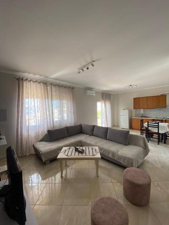 Elsa house, Sarandë