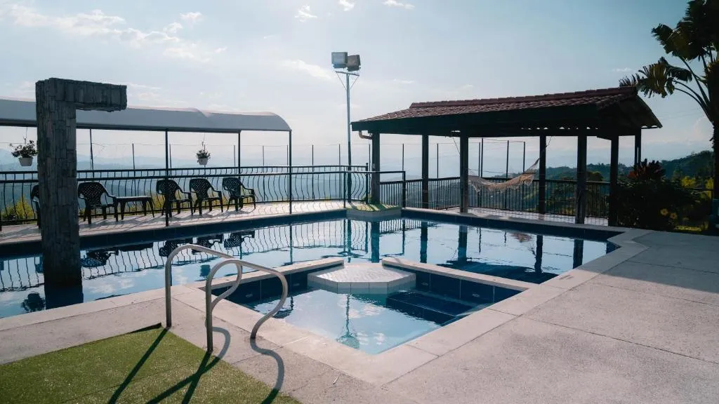 Finca Hotel Los Alpes, hotell sihtkohas Manizales
