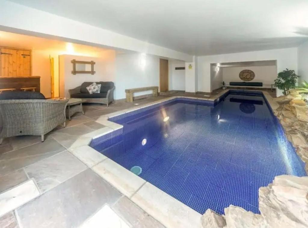 Estuary View House, Penclawdd