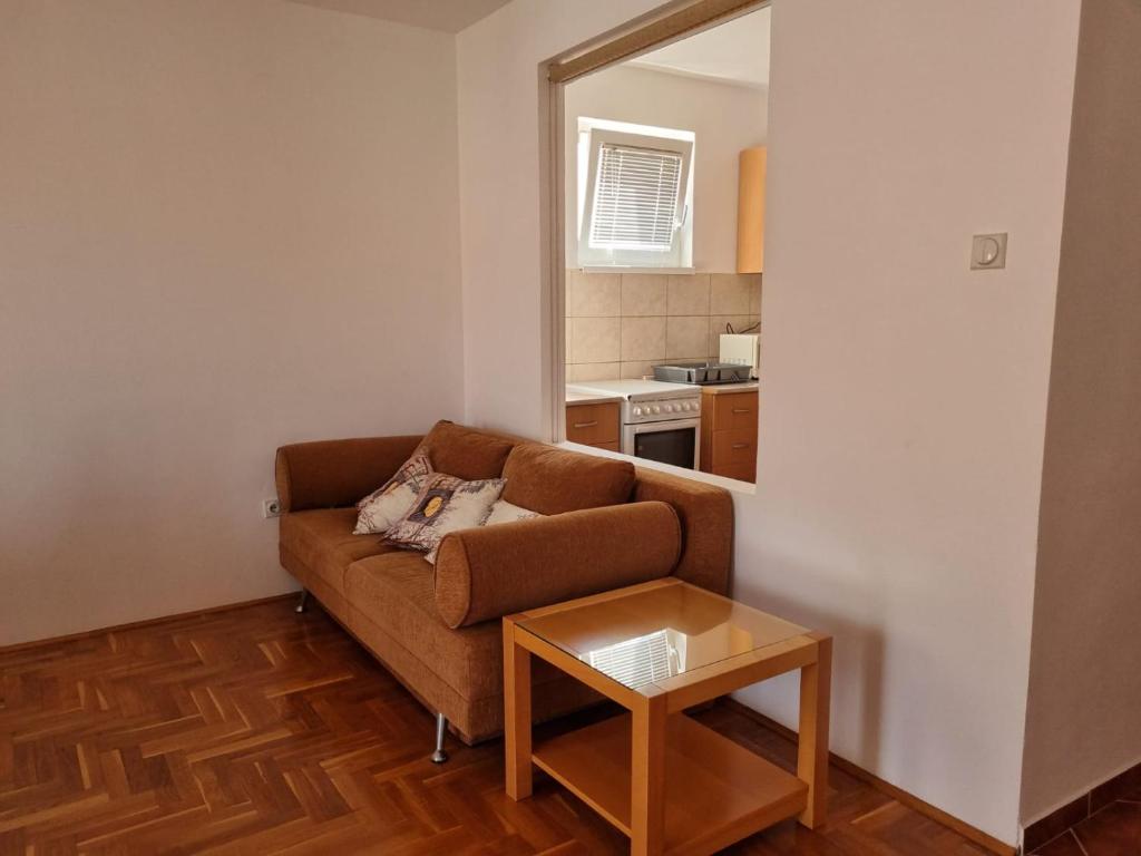Olga Apartments - 4