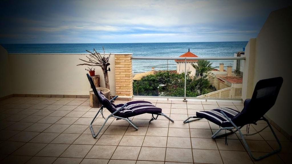 Hello Piles Beach Sofia, Piles