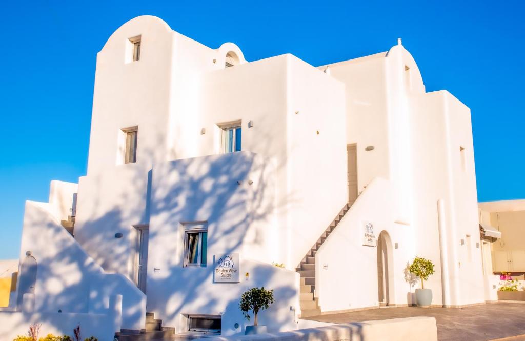 Golden View Suites, Vóthon