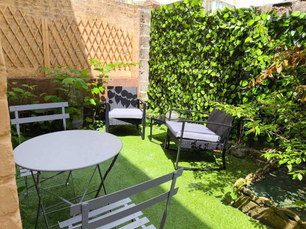 ++++ STUDIO AVEC JARDIN A 200 M DE LA MER ET 300 M RUE PIETONNE ++++ - 5