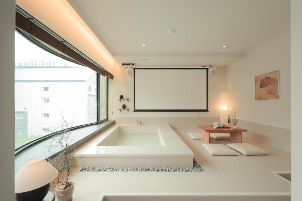 1. 아늑 호텔 월곶..