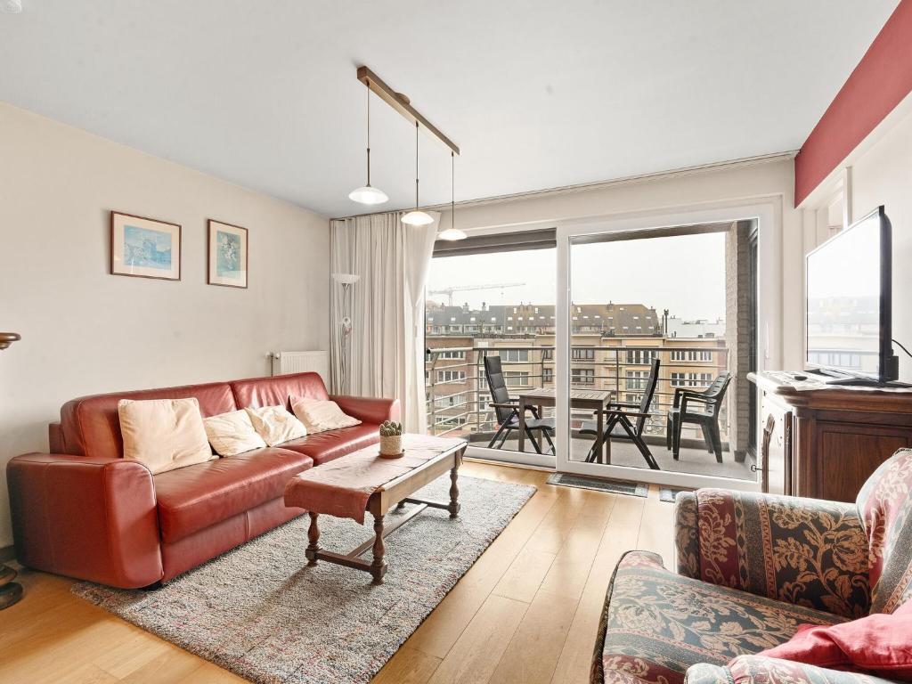 Flat with Terrace & Play Area, Blankenberge