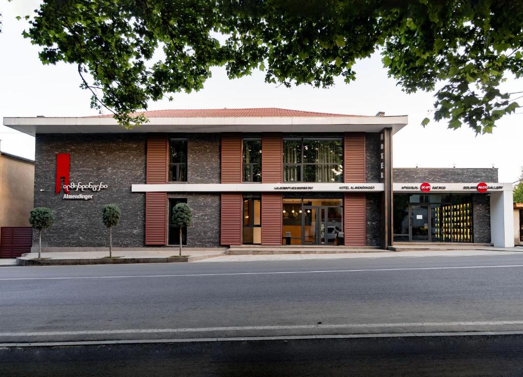 Almendinger Bolnisi, Bolnisi