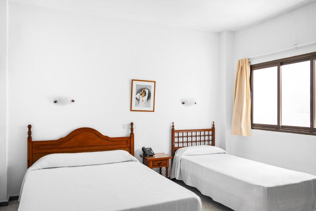 Hotel Valencia - 5
