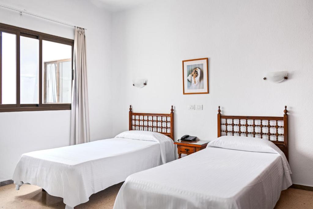 Hotel Valencia - 4