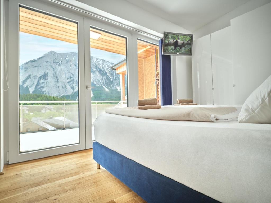 The Mountain Suite Top 11 - Tauplitz Residences by AA Holiday Homes - 4