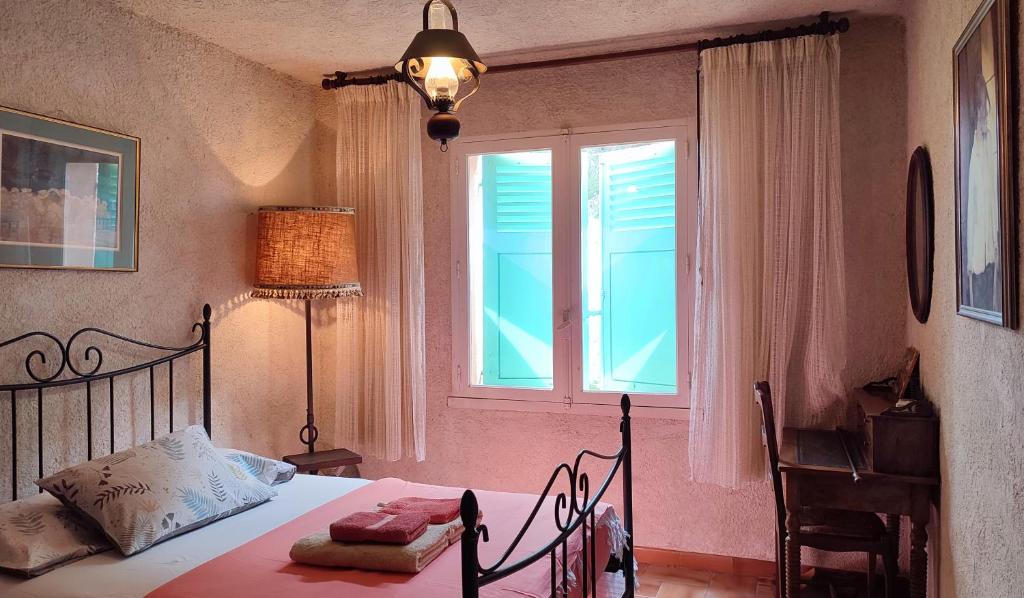 Villa Les Trois Chênes, piscine privée & vue mer sur Golfe de Saint Tropez - 3