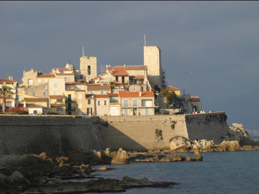 PWS Antibes, Provence-Alpes-Côte-d'azur, Studio, Antibes