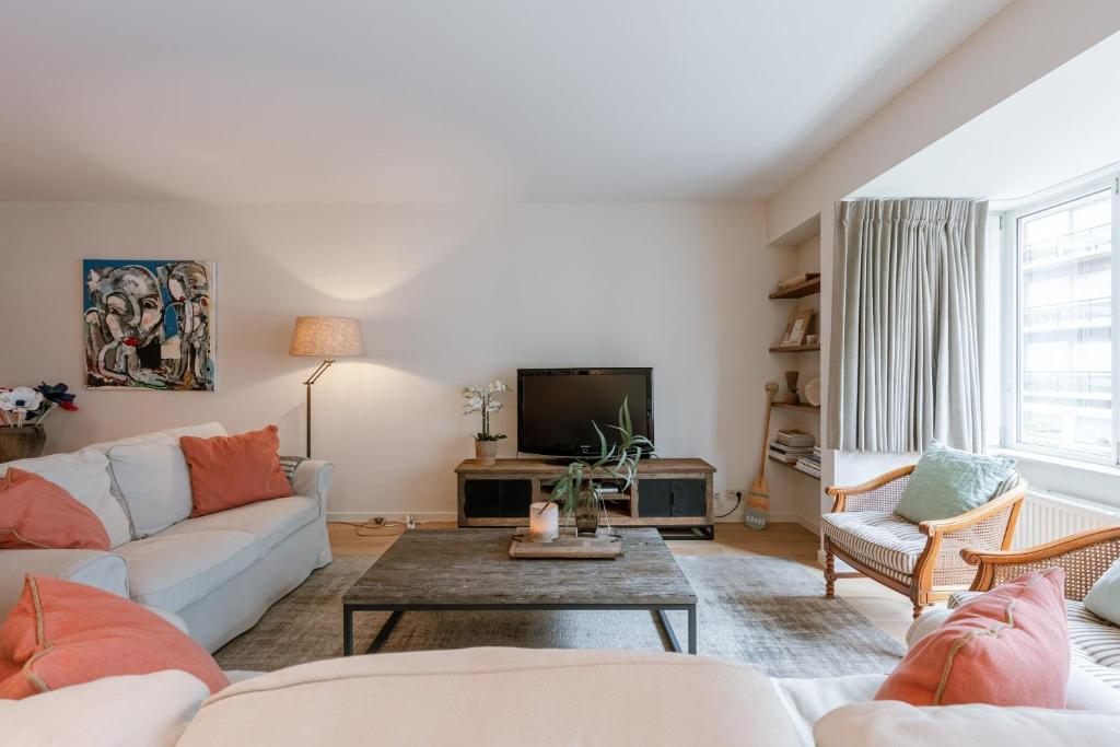 Huswell - Apartment on top location in Knokke with parking, Knokke-Heist