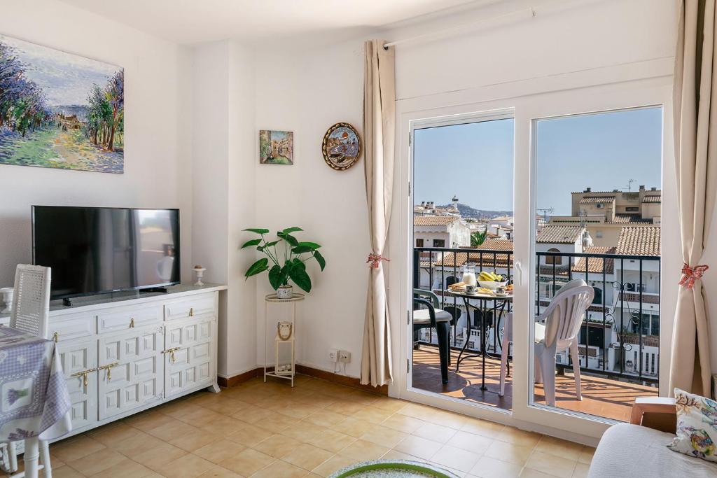 Lovely Mediterranean Penthouse in Costa Brava - 4
