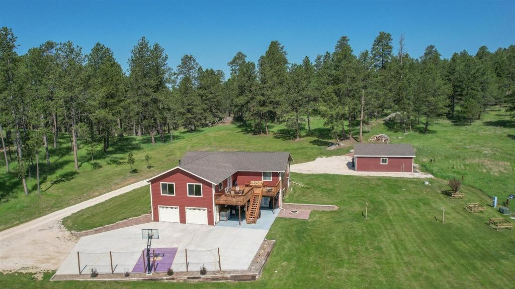 Custer Connection, Nihart