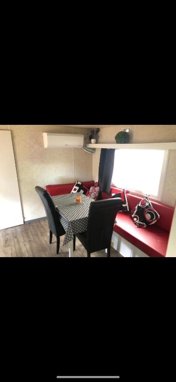 Mobilhome à Fréjus à 15 minute de la mer sur terrain indépendant - 4