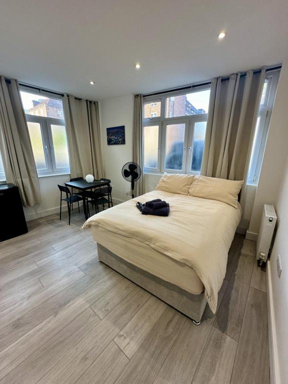 Studio Near London Bridge, Bellaghy