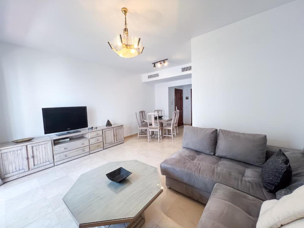 Family Holiday Apartment in Estepona - 1