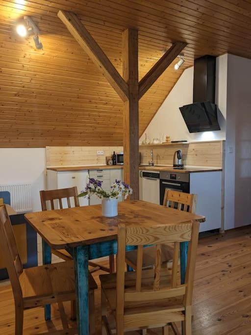 Makovna - Apartmán Západ, Tři Sekery