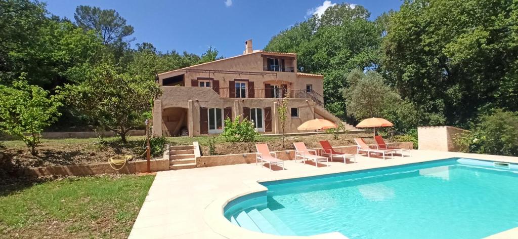 Villa au cœur de la Provence - 1
